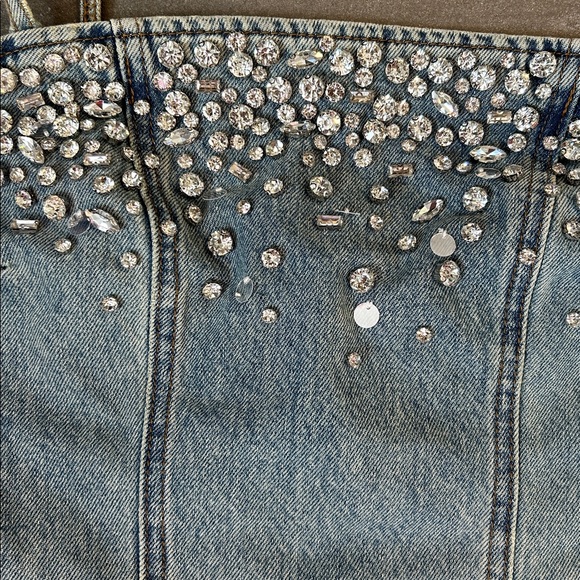 Steve Madden Eras Denim Top - Picture 5 of 10
